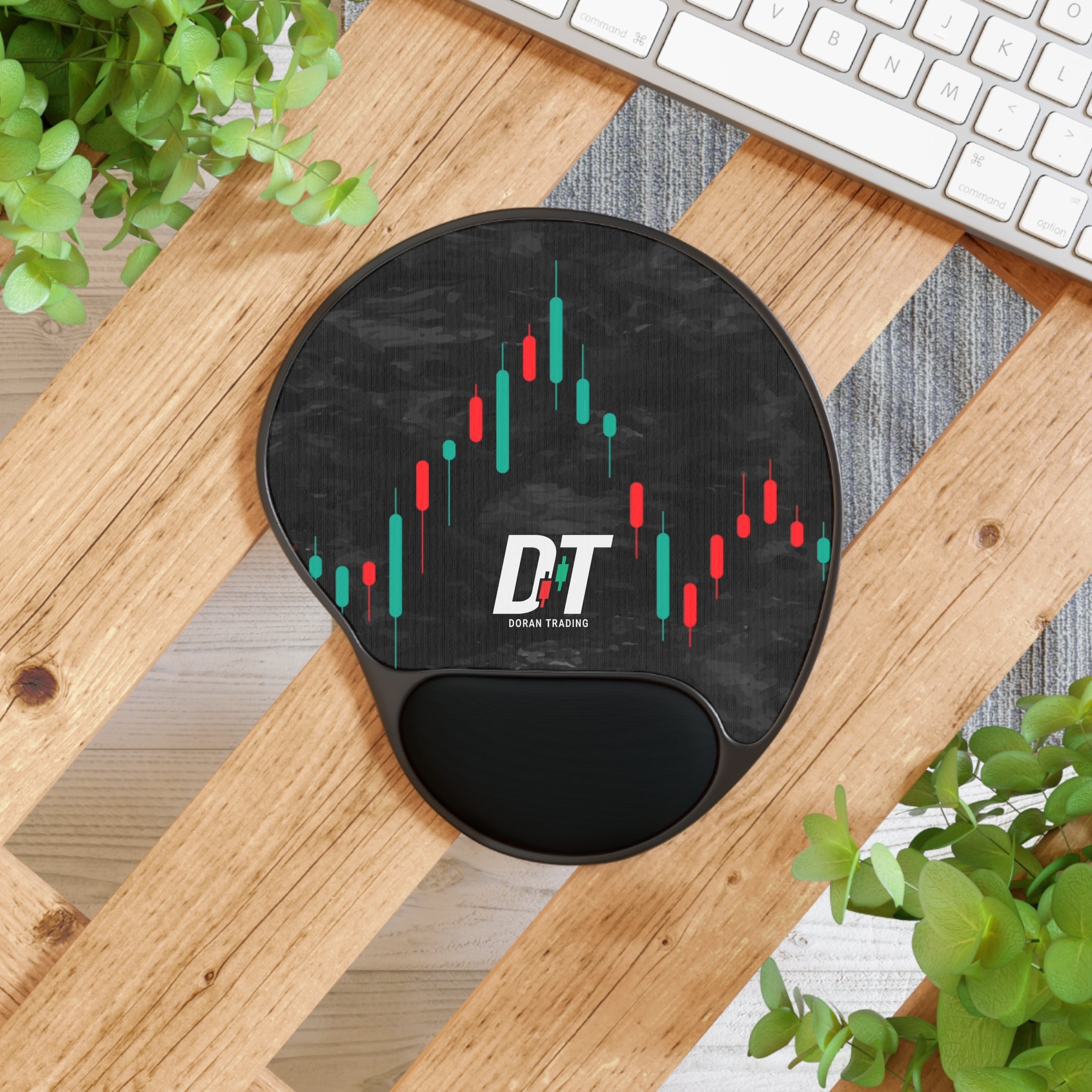 Stylish Mouse Pad With Wrist Rest for Traders, Ergonomic Desk Accessory