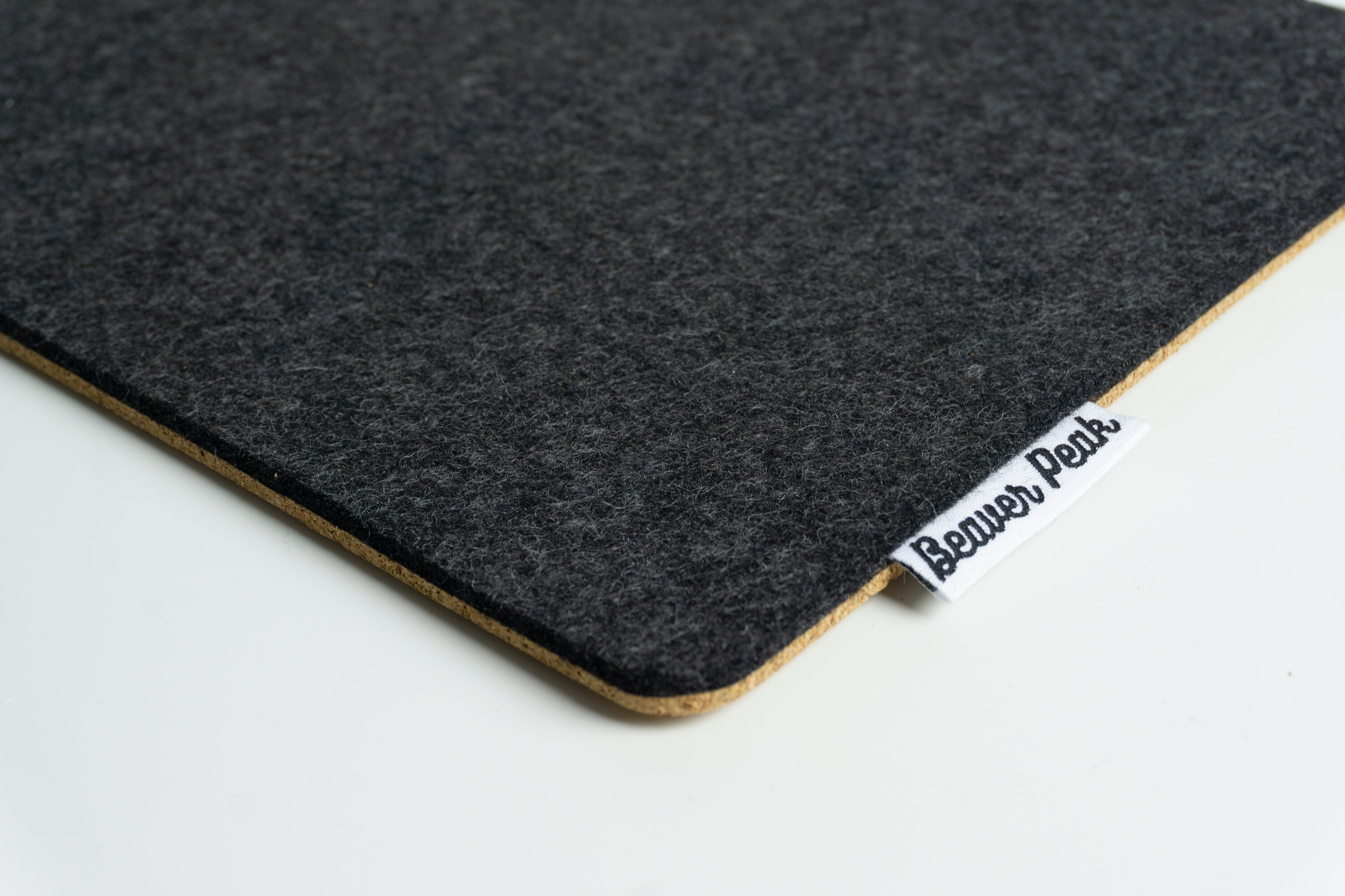 Felt and Cork Desk Mat, Wool and Cork Desk Mat, Anti-Microbial Wool Desk Pad, anti Slip Cork Layer, Merino Wool Laptop Mat, Made in Canada